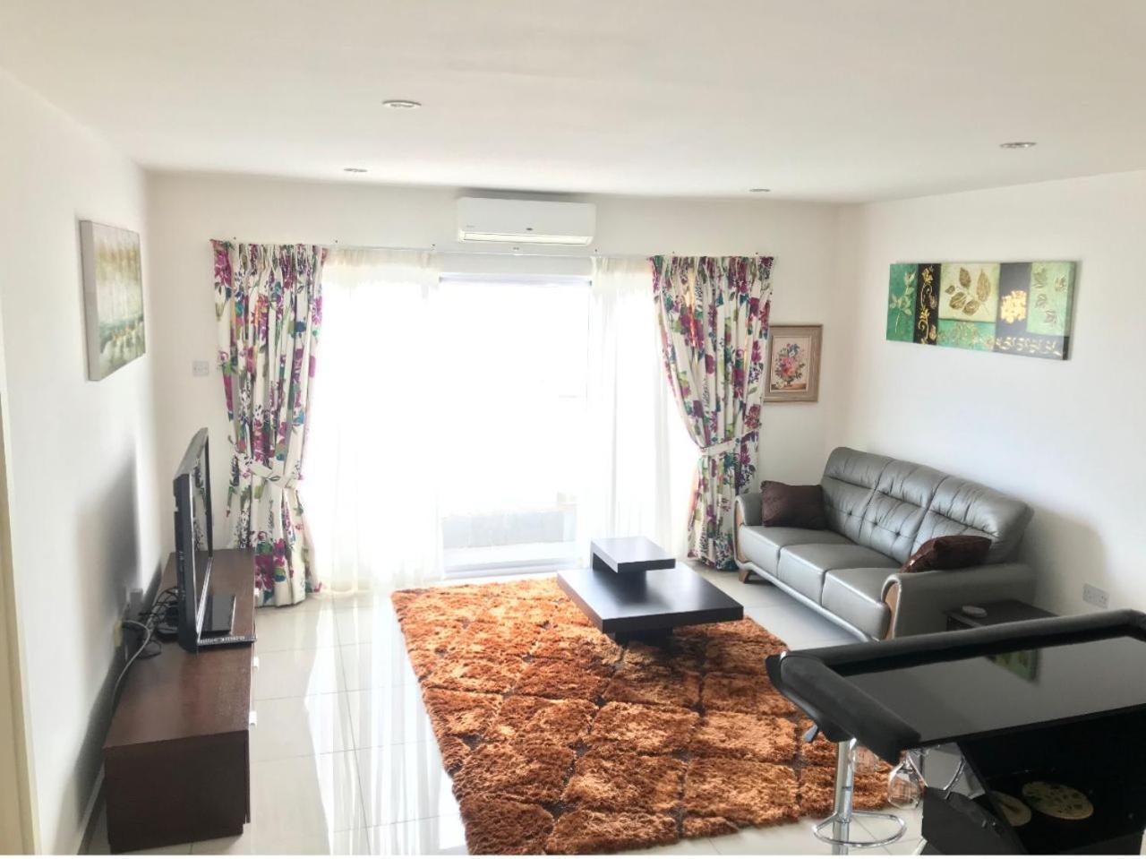 Gallery Apartments By Bestwest Hospitality Accra Bagian luar foto