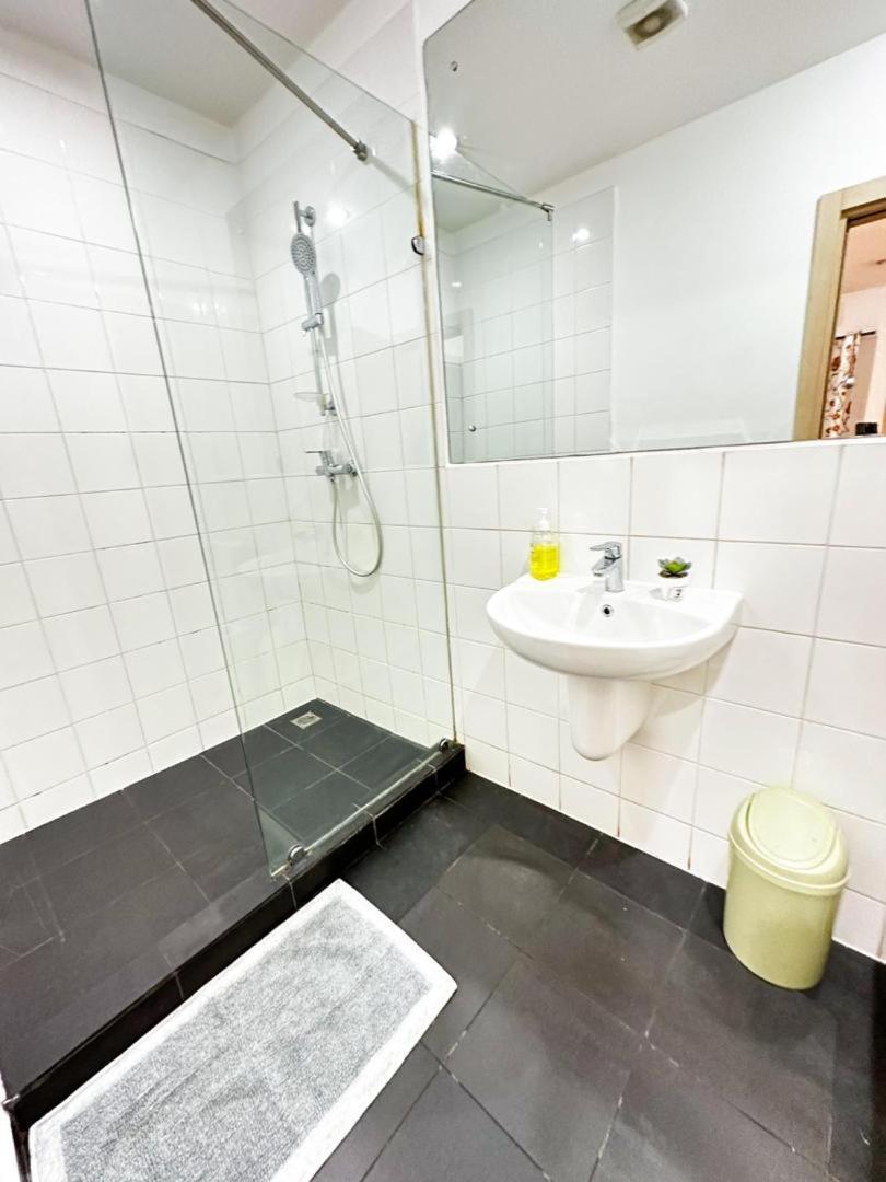 Gallery Apartments By Bestwest Hospitality Accra Bagian luar foto