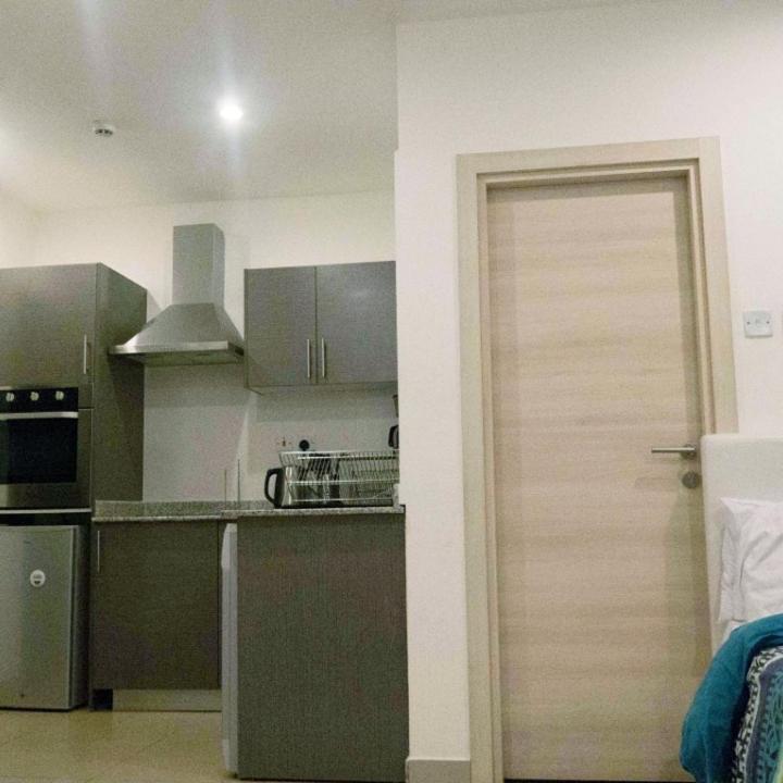 Gallery Apartments By Bestwest Hospitality Accra Bagian luar foto