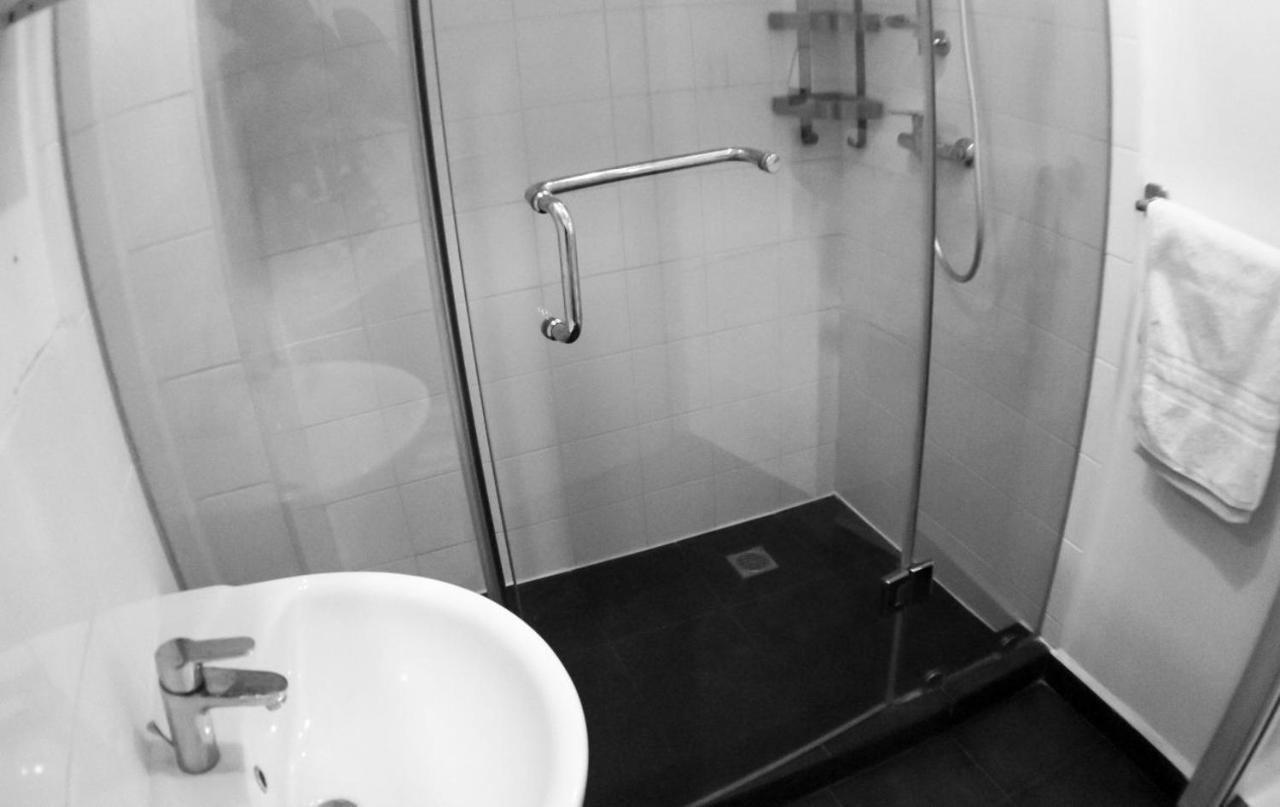 Gallery Apartments By Bestwest Hospitality Accra Bagian luar foto